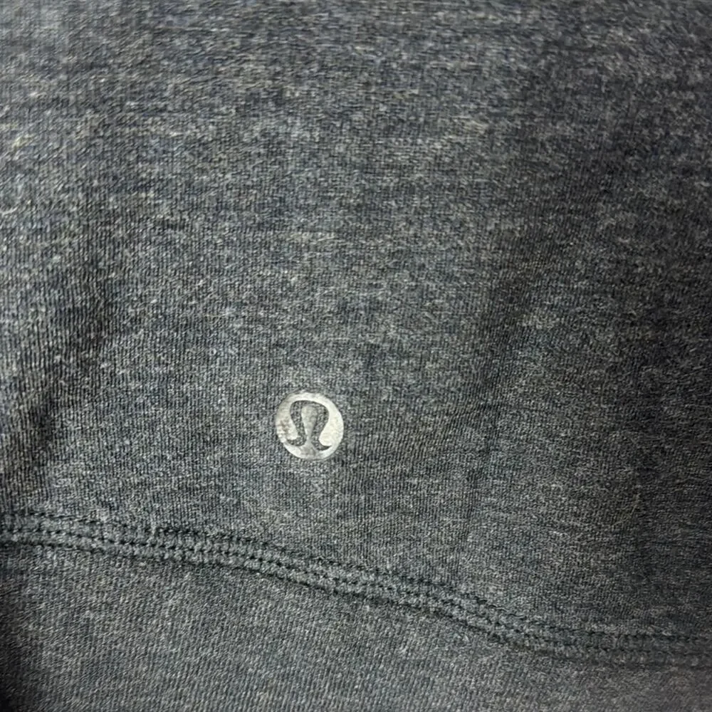 Lululemon Sweater - Women's 6[?]